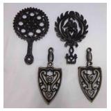 4 Cast Aluminum Trivets - 1 has Star in Center