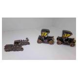Die Cast Metal Locomotive Train Salt & Pepper