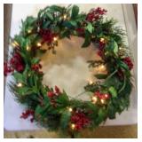 25" Diameter Lighted Christmas Berry Wreath Powers