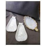 Anchor Hocking Milk Glass Leaf Dish w/Gold Trim