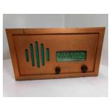 Vintage National Radio Institute AM Radio