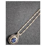 Sterling Silver chain necklace w/pendant