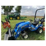 New Holland 255 Tractor w/ NH Loader New Holland 255 Tractor w/ NH Loader