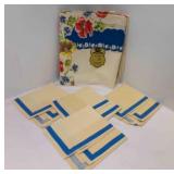 4 Cloth Napkins, Vintage JS&S Tablecloth 4 Cloth Napkins, Vintage JS&S Tablecloth