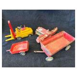 VINTAGE FARM TOYS