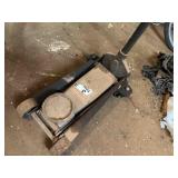 Craftsman 3 ton floor jack- operates