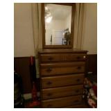 5 Drawer Early American Chest & Mirror