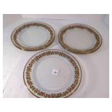 8 Holly Berry 10" Dinner plates-Glass