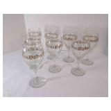 Holly Berry Stemmed Wine Glasses-8