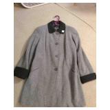 London Fog wool Coat Towne Collection 80% wool