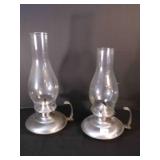 2 metal oil lamps
