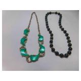 Silver Tone Fashion Jewelry Necklace & Green Rock