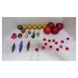 Plastic & Glass Christmas Ornaments