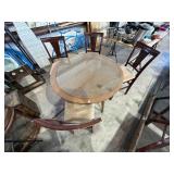 48ï¿½ round table & 4 chairs- not a matching set