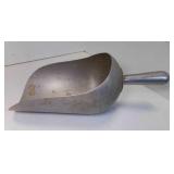 All Aluminum General Store Scoop Contoured Handle