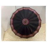Vintage Umbrella Parasol w/Rootbeer Swirl Bakelite
