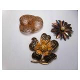 3 Vintage Gold Tone Flower Brooches - 1 Marked