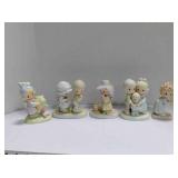 5 Precious Moments figurines