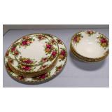 1962 Old Country Roses Royal Albert Bone China