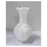 vintage Imperial milk Glass vase
