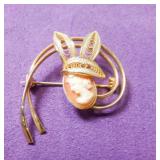 Vintage Gold Tone Shell Cameo with Filagree Rabbit