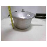 Magicook Pressure Cooker-6 qt?