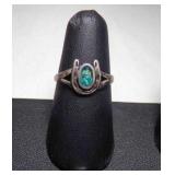 Vintage Sterling Silver Horseshoe Ring w/Turquoise