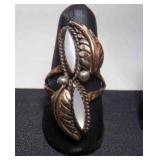 Vintage Navajo Sterling Silver Ring w/Mother of