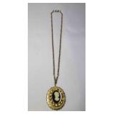 Vintage Cameo Pendant Necklace w/Faux Rhinestones