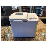 WESTBEND BREAD MAKER