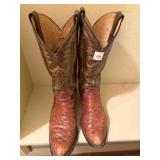 JUSTIN SIZE 9D COWBOY BOOTS