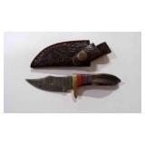Damascus steel hunting knife with sheath