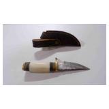 Damascus steel skinner knife with sheath