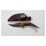 Damascus steel skinning knife with sheath