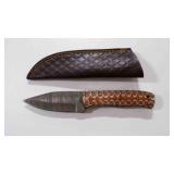 Damascus steel hunting knife with sheath