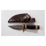 Damascus steel hunting knife with sheath