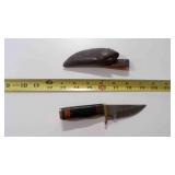 Damascus steel fixed-blade knife with sheath