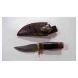 Damascus steel hunting knife with sheath