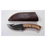 Damascus steel gut hook knife with sheath