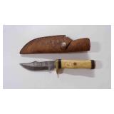 Damascus steel hunting knife with sheath