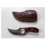 Damascus steel skinner knife with sheath