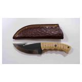 Damascus steel gut hook knife with sheath