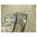 Queen Brown Bedspread with 2 Shams