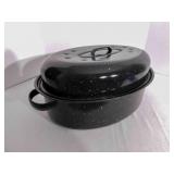 Roasting Pan w/ Lid, 16"