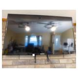 Sansui Flat Screen TV, with remote