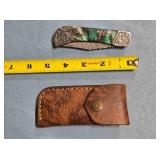 Lockback folding knife. Damascus steel.