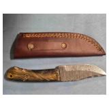 Bowie-style knife w/composite handle & thong hole