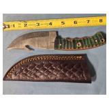 Trailing point knife w/gut hook. 8" length.