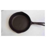 Vintage 8" Seasoned Wagner Cast Iron Skillet