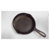 Vintage 6 1/2" Seasoned Wagner Cast Iron Skillet